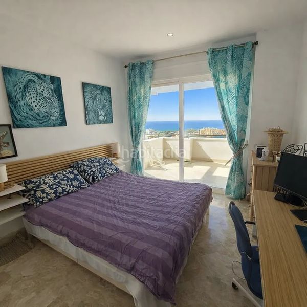Foto 5e4cbf15-2158-4725-a77a-c7f566e3269c. Casa amb aparcament piscina a Santa Clara Marbella