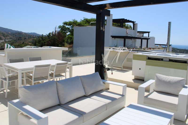 Foto 6e6da349-ac5b-43e0-8e72-132b128c65e0. Casa amb aparcament piscina a Santa Clara Marbella