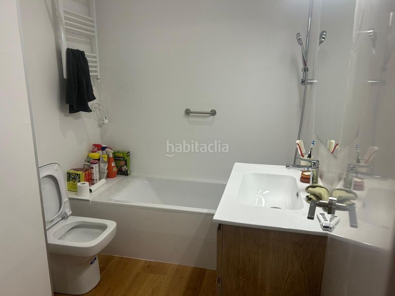 Foto d64a1026-ef2d-4ac4-a4fa-8c1c447071bd. Piso en Alango Getxo