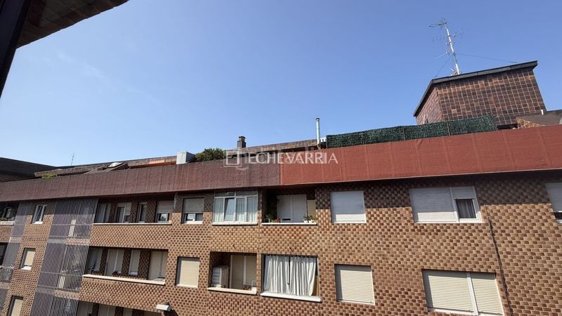 Foto b65adc03-3459-4964-a4da-9011ffb24b6d. Dúplex amb calefacció a Las Arenas Getxo