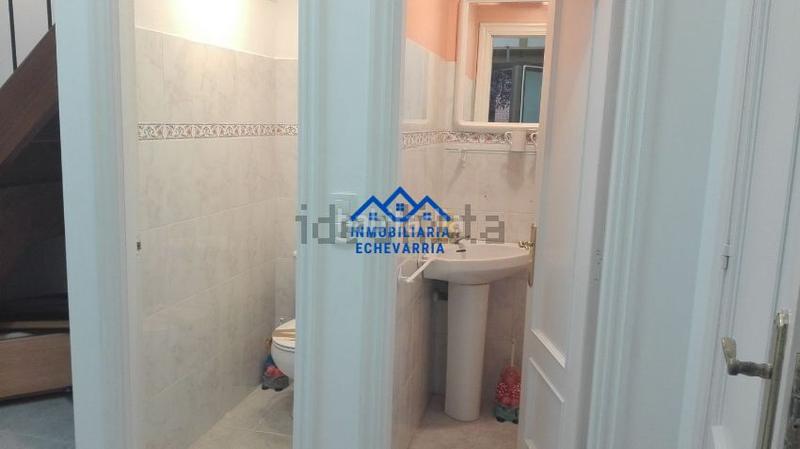 Foto 490dd976-ef80-496b-9630-c865daeda969. Local comercial en Centro Urbano-Hirigunea Leioa