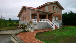 Xalet a Valle de Losa. Piso en venta en san llorente valle de losa