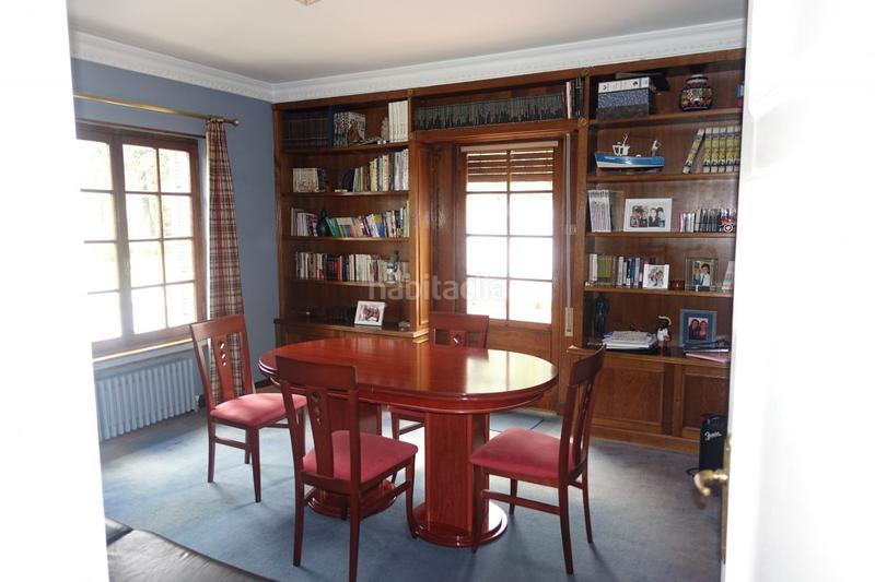 Foto 4c59cb9b-b4b2-40f6-8c9b-c9e891fa6cfc. Duplex with heating in Artatza-Pinueta-Pinosolo Leioa