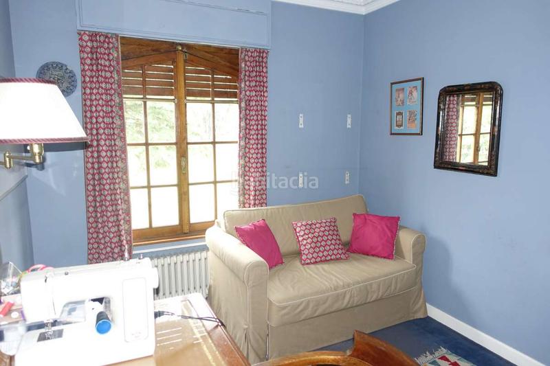 Foto 6fa2be85-811e-4ac7-a1d5-9d60b2f6bba4. Duplex with heating in Artatza-Pinueta-Pinosolo Leioa