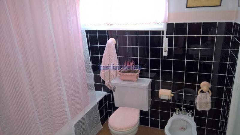 Foto a81f2bf6-82f5-4658-954a-a372c22bea0b. House with heating parking in santa maría de Getxo Getxo