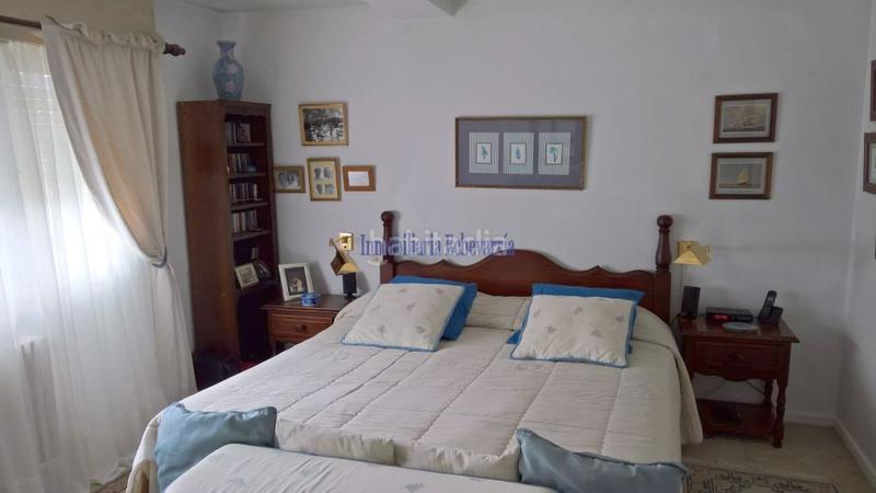 Foto b61bf550-c720-47ba-af0e-5e9d00413237. House with heating parking in santa maría de Getxo Getxo
