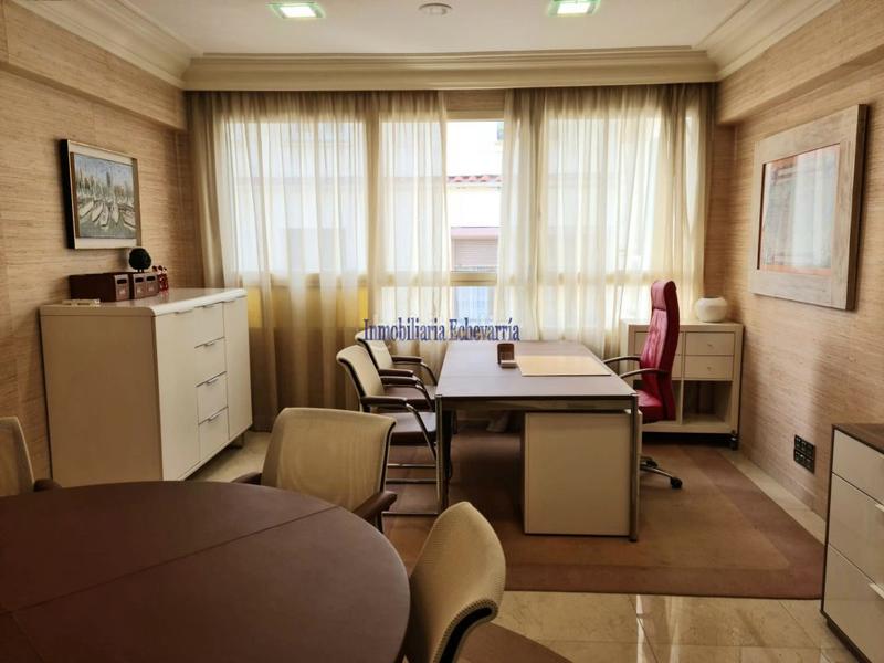 Foto 0a3478c9-b268-4de9-851a-b2b0ebd476d4. Ufficio in Alhóndiga Bilbao