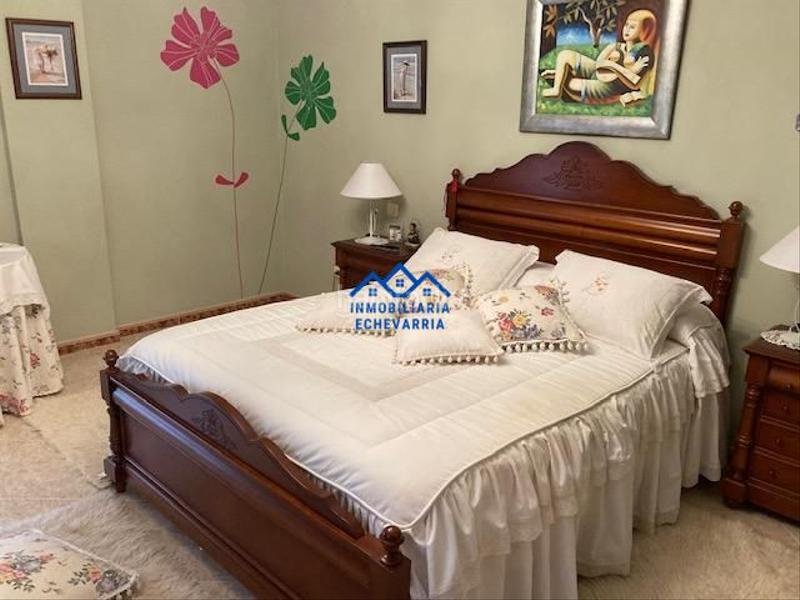 Foto b1305813-ff01-46b3-a270-06bc55a8b530. Chalet mit heizung parking in Muskiz