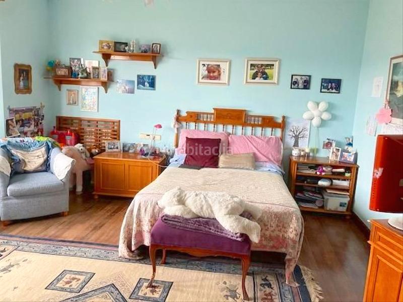 Foto a254f52d-9353-46f9-9566-17ea91d4e63c. Chalet en santa maría de Getxo Getxo
