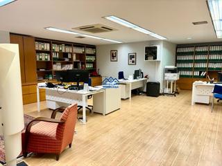 Office space in Las Arenas