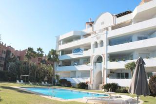 Pis en Puerto Bans. Apartamento en primera linea de playa con vistas al mar
