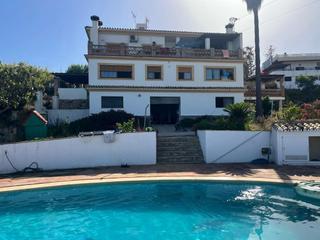 Casa en Cancelada. Casa para reformar en cancelada