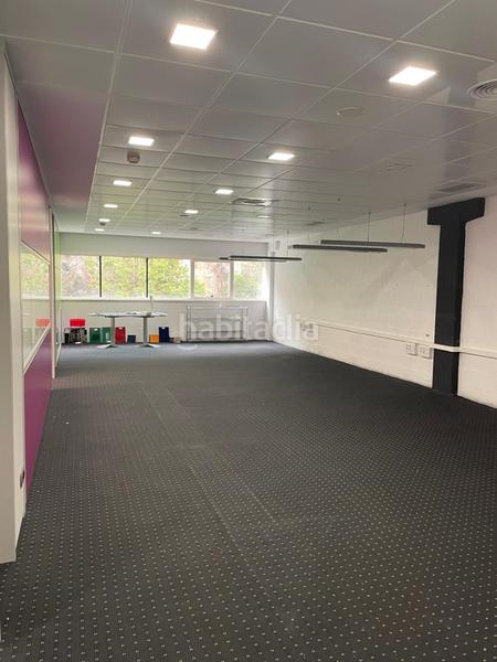 Foto 253f44f0-cc3d-4d85-9ac5-46bf24585517. Rent office space with parking in Erandio