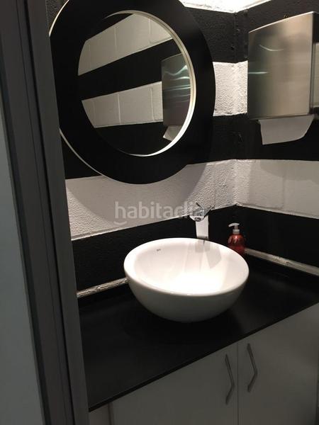 Foto fc54bef8-3404-44df-b55e-f78cb67516dd. Rent office space with parking in Erandio