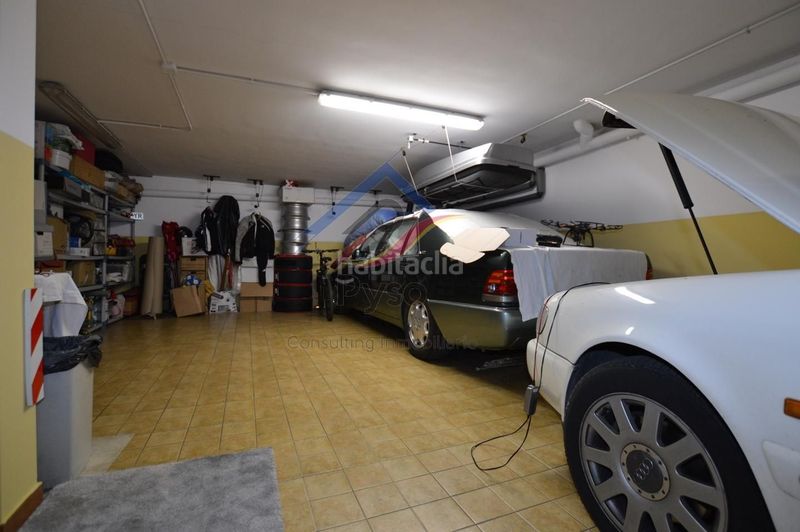 Foto 81cc9024-ef44-4fc4-a961-dafa71833ff7. Casa adossada amb calefacció aparcament piscina a Bareyo