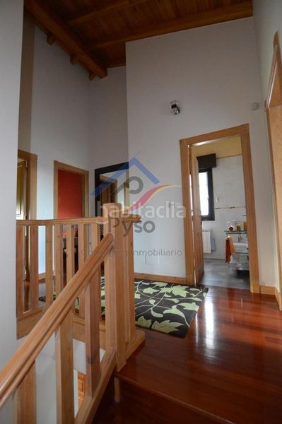 Foto a16406e6-d064-49ac-84cc-f1de48829b9b. Casa adossada amb calefacció aparcament piscina a Bareyo