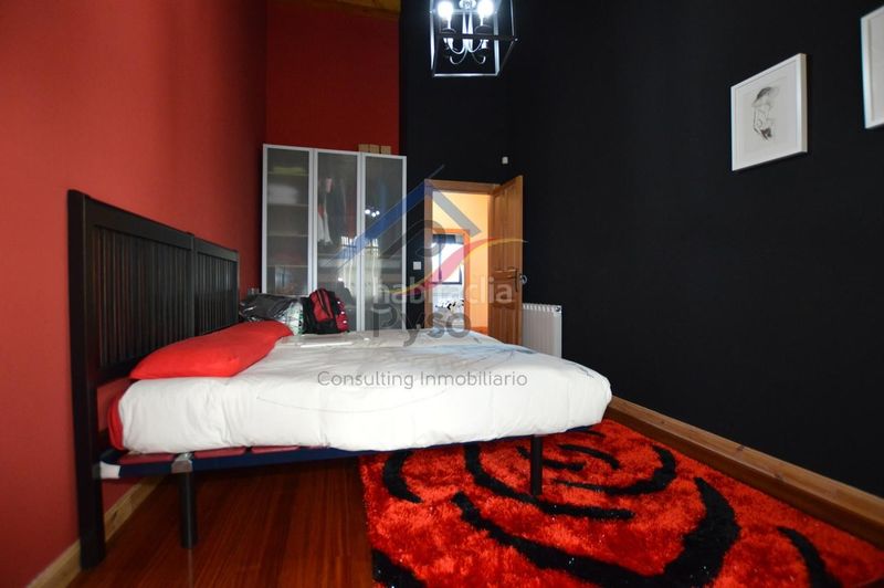 Foto e75e4f0c-0cda-49ad-9a8b-017925007e1e. Casa adossada amb calefacció aparcament piscina a Bareyo