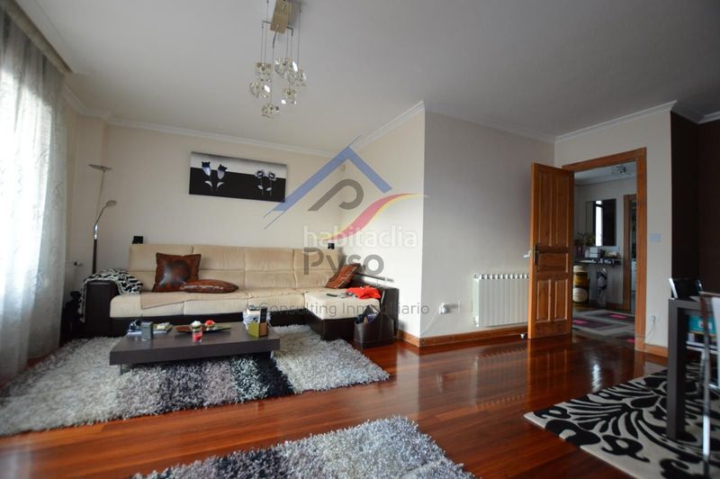 Foto f8963bef-8448-47f8-8156-eaa590eeaeda. Casa adossada amb calefacció aparcament piscina a Bareyo