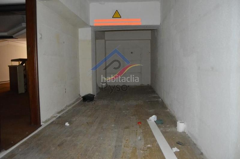 Foto 13309e47-8634-40c3-8cd0-94a79b394ec6. Local comercial a Centro - Ayuntamiento Santander