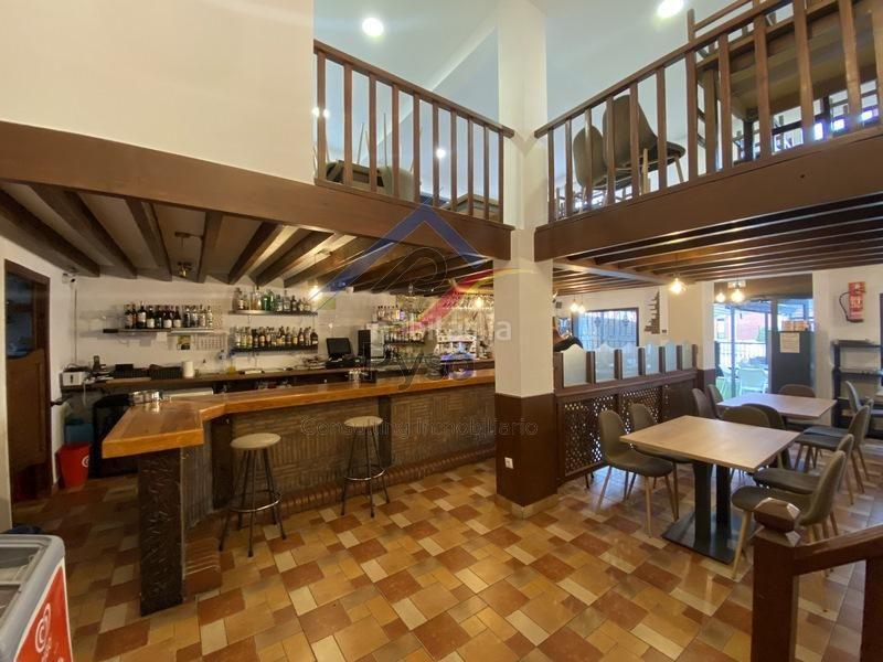 Foto a3ac6652-61b0-48f1-a50b-ddab04b7405a. Traspàs local comercial amb calefacció a Alisal - San Román Santander