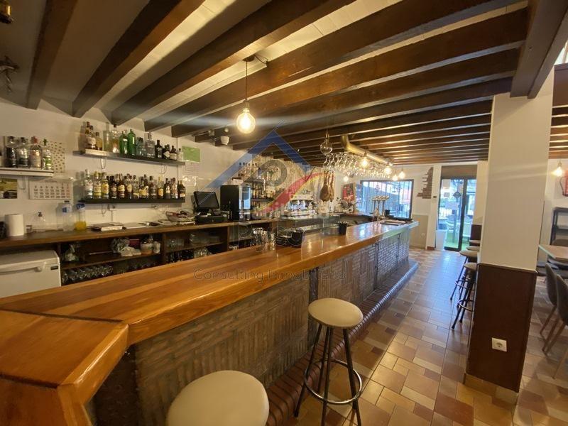 Foto cd74e003-a493-4f00-96b6-3fcea32cf9cc. Traspàs local comercial amb calefacció a Alisal - San Román Santander