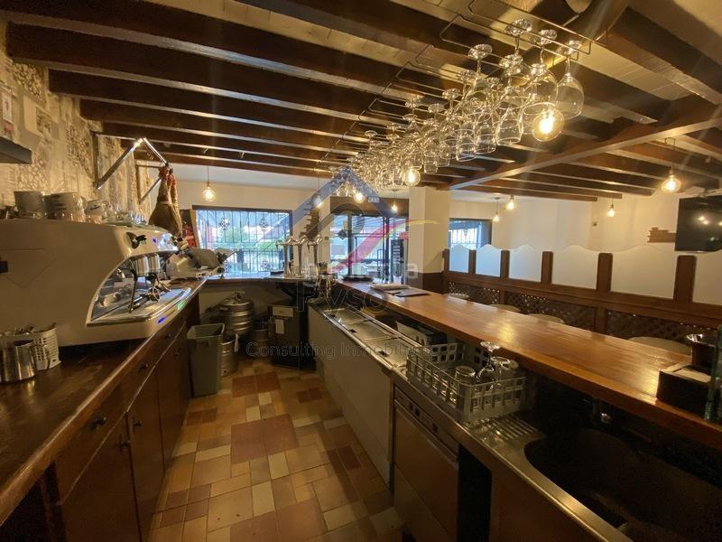 Foto e7d93d08-3528-43ab-a860-e9eed27bf90b. Traspàs local comercial amb calefacció a Alisal - San Román Santander