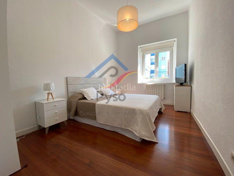 Foto 6a506146-3b1a-4e6b-94ef-e972fc29b800. Rent flat with heating in El Sardinero Santander