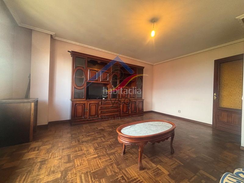 Foto 0c06a2df-f8be-45e2-845c-be165334b271. Casa adosada en Alisal - San Román Santander