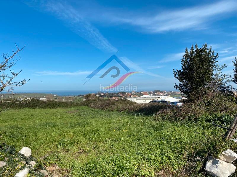 Foto c878f900-4e05-4f72-871f-fe61f30f02bc. Casa adosada en Alisal - San Román Santander