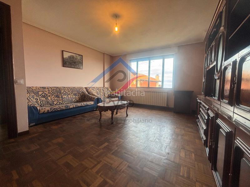 Foto e8d33e66-6e7a-4ebe-a7df-4a5d78623f0f. Casa adosada en Alisal - San Román Santander