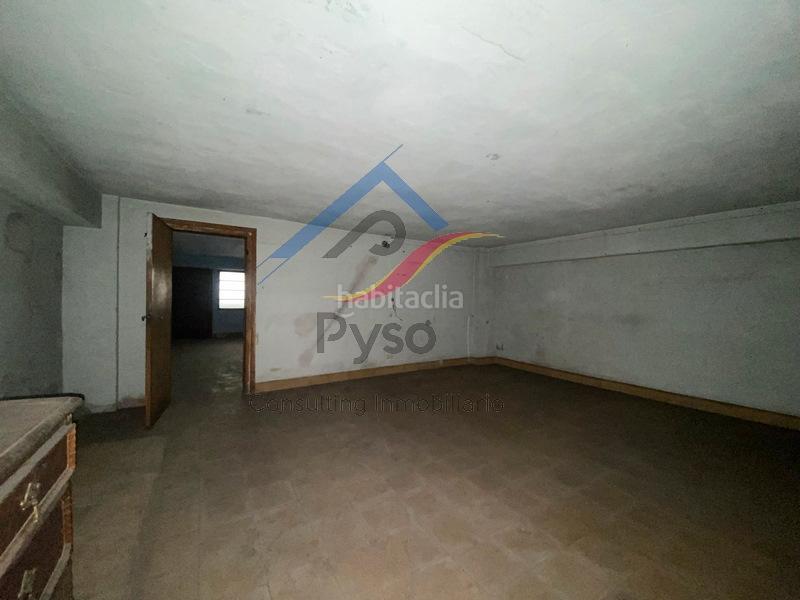 Foto 54dfb64c-b404-4818-a9a4-5084c8e4e2b1. Local comercial a Cuatro Caminos Santander