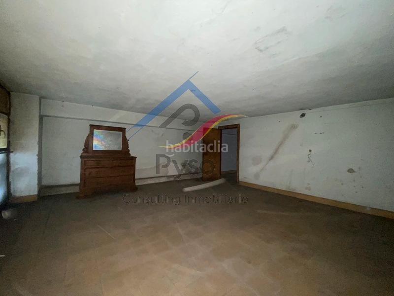 Foto f8c34619-a7af-4cb1-997d-2879a5fecff8. Local comercial a Cuatro Caminos Santander