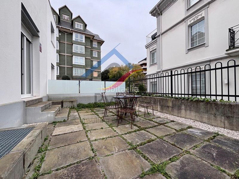 Foto 83f73822-09c0-405a-a0e6-311c298f6006. Location appartement avec chauffage parking dans Los Castros Santander