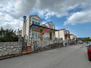 Chalet  Urbanización la joya del pas