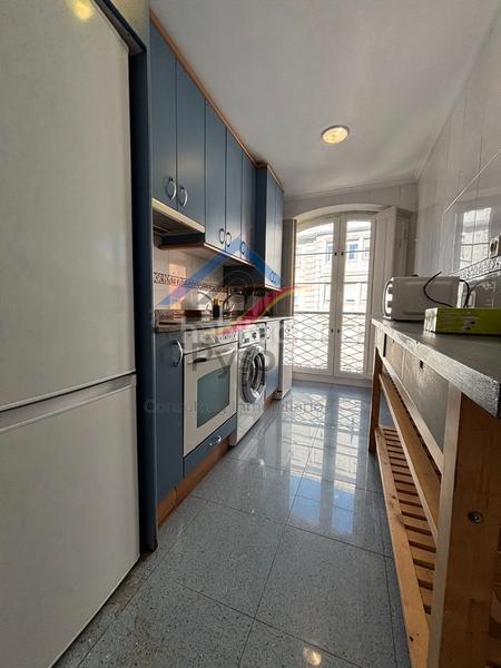 Foto a104c3f8-8326-4bf9-ba6e-fb7dad0349b0. Rent duplex in calle hernán cortés 1 in Centro - Ayuntamiento Santander