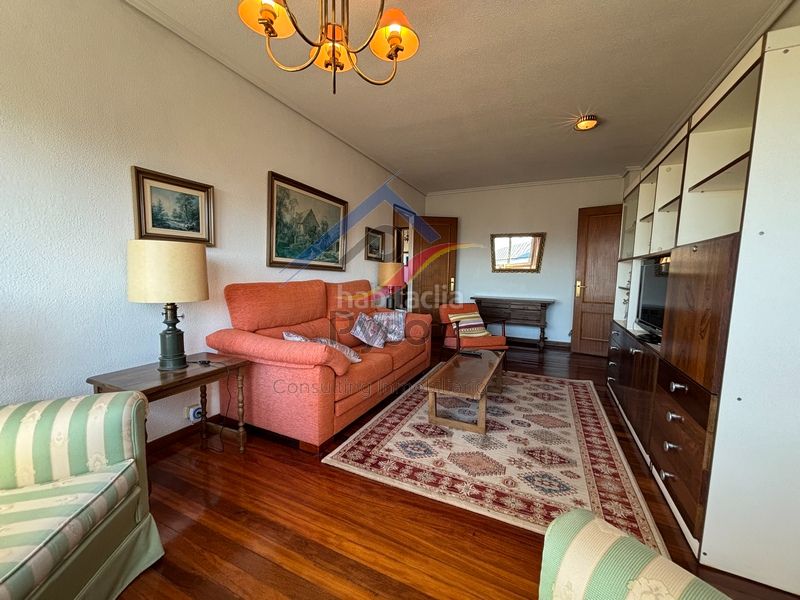 Foto 191e1509-2d16-4de8-a372-8fcf8bfd38ce. Lloguer pis amb calefacció a Alisal - San Román Santander