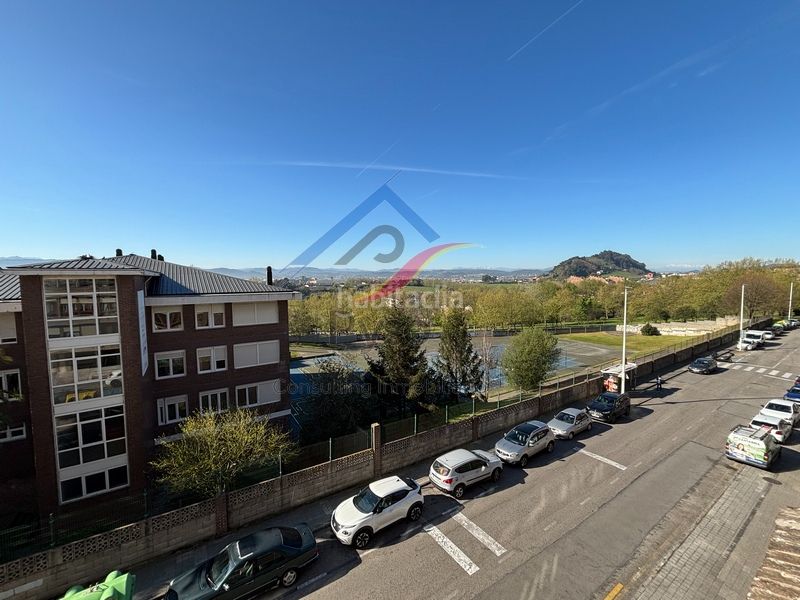 Foto 58d85269-6c50-48b1-8934-0705ac7c3893. Lloguer pis amb calefacció a Alisal - San Román Santander