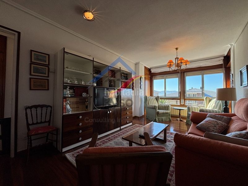 Foto 5cf19728-b0bd-4178-8385-220c9185953e. Lloguer pis amb calefacció a Alisal - San Román Santander