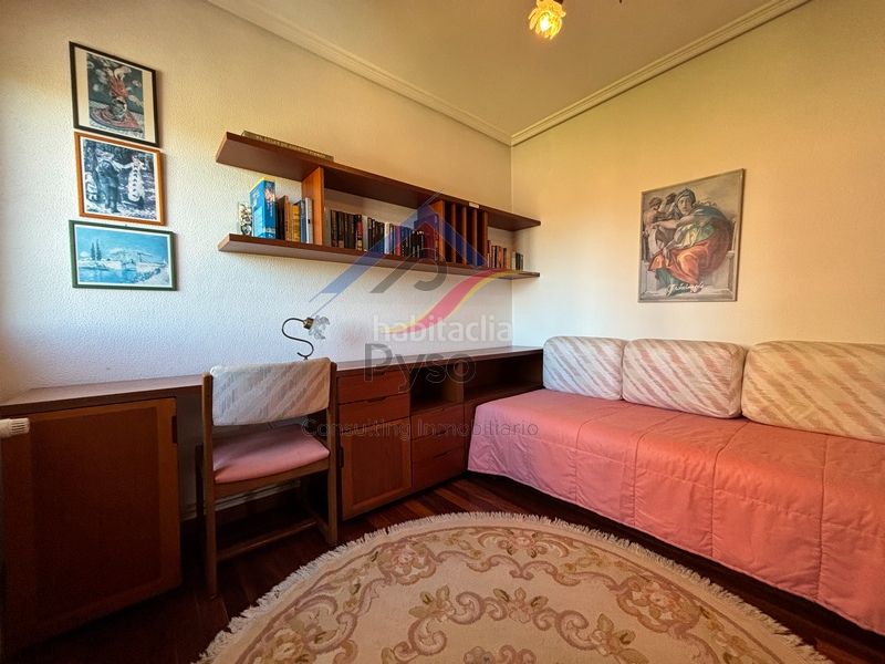 Foto 996f9b60-fd70-4fd1-9ae1-e14afa09f889. Lloguer pis amb calefacció a Alisal - San Román Santander