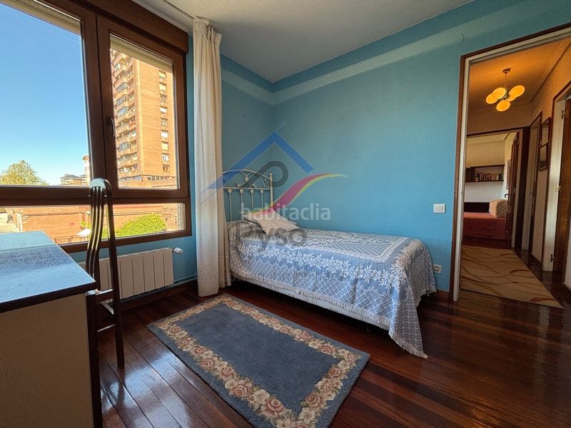 Foto c67136a0-4b86-470b-a2cb-f292ee4ca02e. Lloguer pis amb calefacció a Alisal - San Román Santander