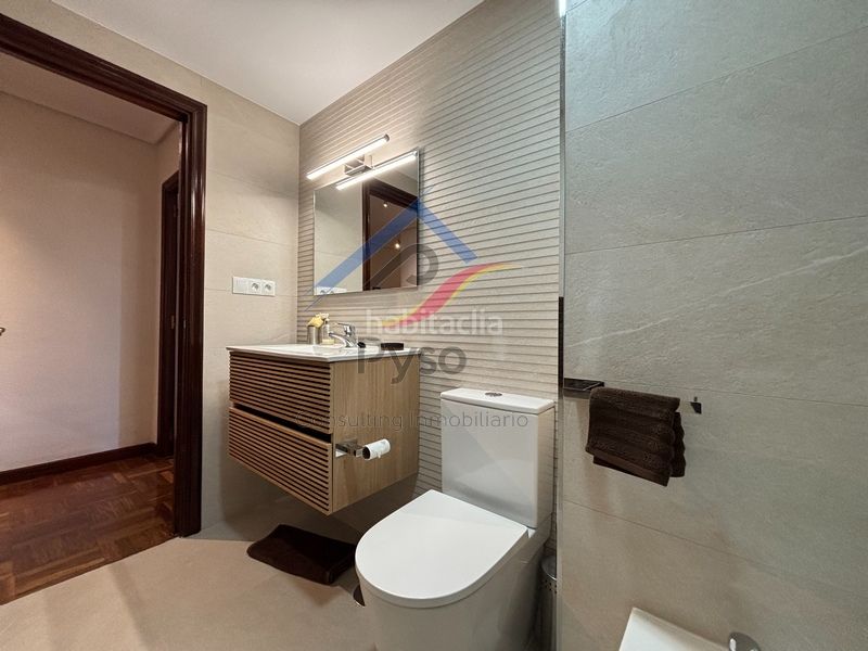 Foto 0343d56d-19be-40f3-8156-163eaf6de5cb. Lloguer pis a calle san fernando 16a a Numancia - San Fernando Santander