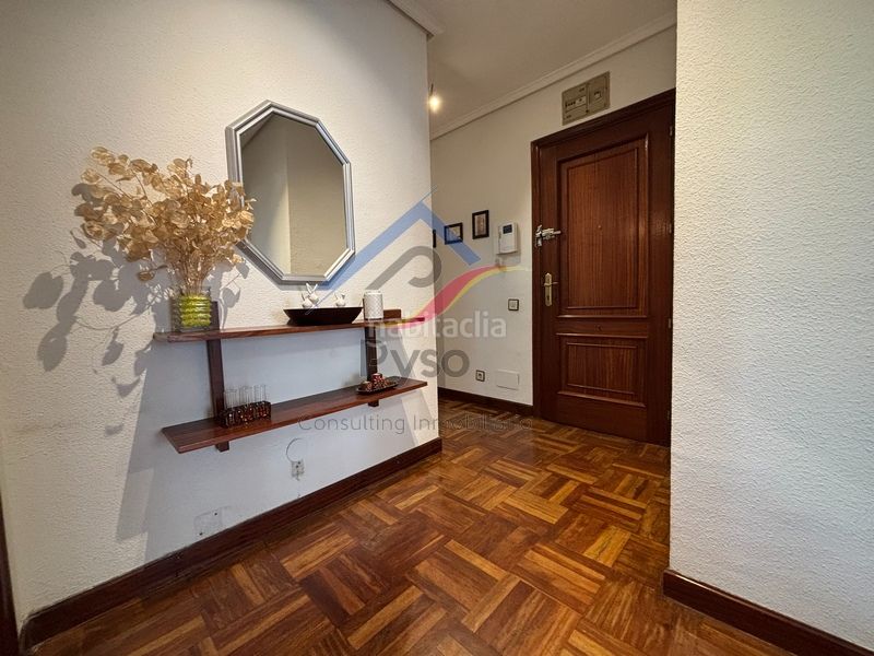 Foto 0cc0807d-4a32-458c-8734-fdc7a32f16e1. Lloguer pis a calle san fernando 16a a Numancia - San Fernando Santander