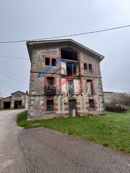 Foto 58d1dd9b-000f-4145-8ebb-459108c1cdef. Masía en barrio renedo de bricia 9 en Valderredible