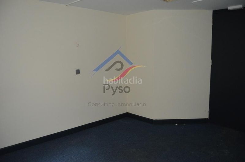 Foto 179852d4-925d-4932-bb0a-8fa8c51242a9. Local comercial a Centro - Ayuntamiento Santander