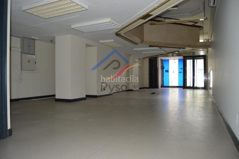 Foto 187473f3-4c90-4981-960a-e0c4928fbe55. Local comercial a Centro - Ayuntamiento Santander