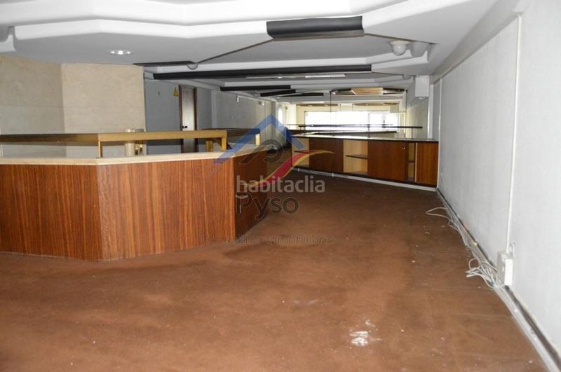 Foto 1cdd3845-3dde-4e4f-b0bb-e5078e01b93e. Local comercial a Centro - Ayuntamiento Santander