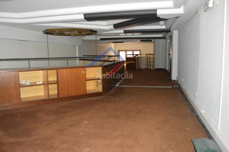 Foto 309fd89e-5bb2-40f5-a4b4-2832c28131fc. Local comercial a Centro - Ayuntamiento Santander