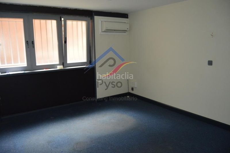 Foto 4f6a6775-e060-4c6c-861a-0e22adbb1417. Local comercial a Centro - Ayuntamiento Santander