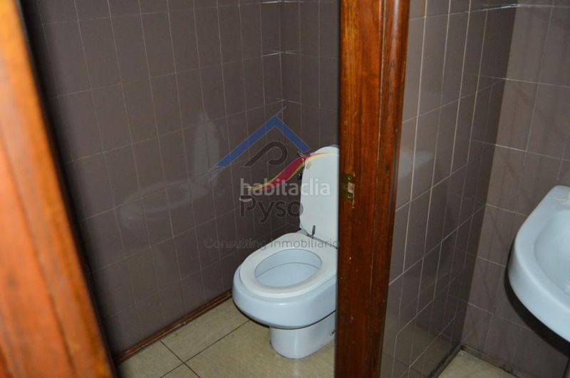 Foto 6ff397e2-3415-4e1a-a43f-694224b6946b. Local comercial a Centro - Ayuntamiento Santander