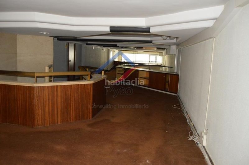 Foto b5e31530-c57a-48be-9e67-7abe0bc4a73b. Local comercial a Centro - Ayuntamiento Santander